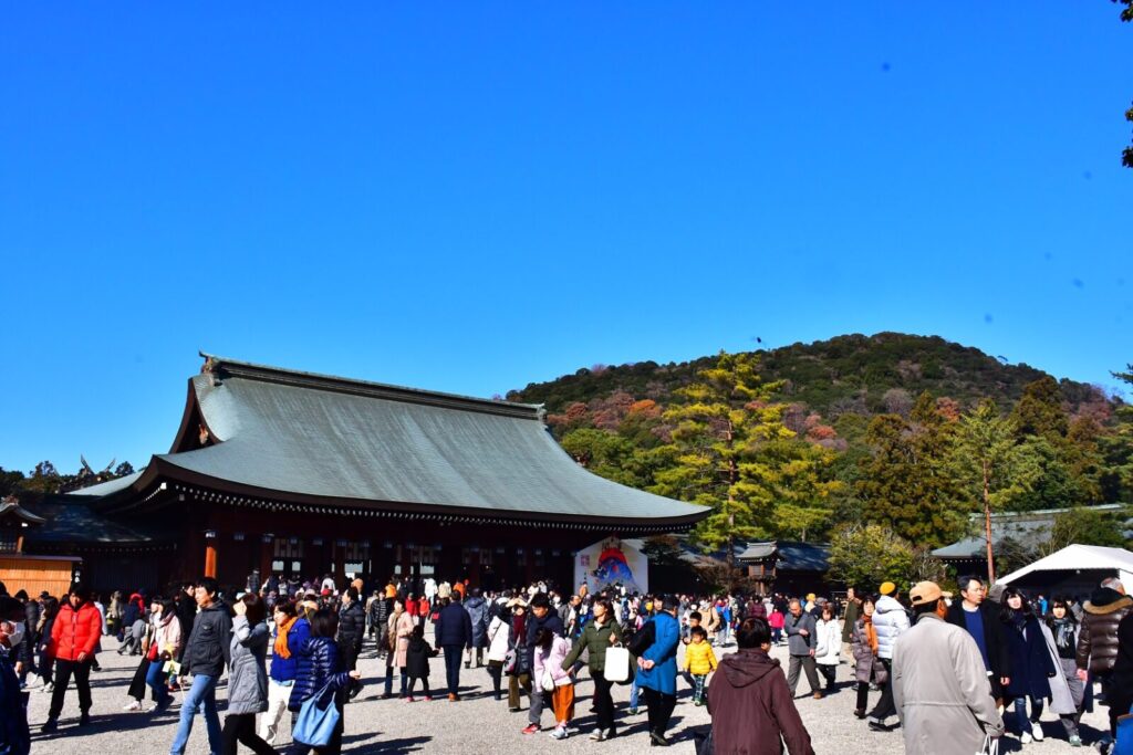 橿原神宮初詣の混雑を避けるポイント